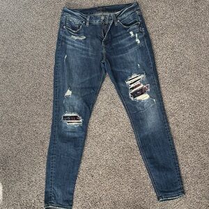Silver Avery Jeans Dark Blue Distressed Skinny Jeans